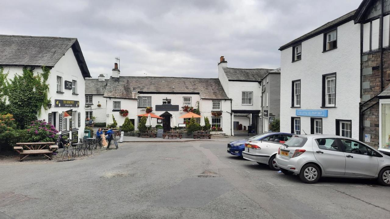 Kings Arms Hotel Hawkshead Eksteriør bilde